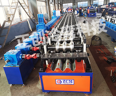 不銹鋼瓦楞巖棉夾芯板 交貨期快